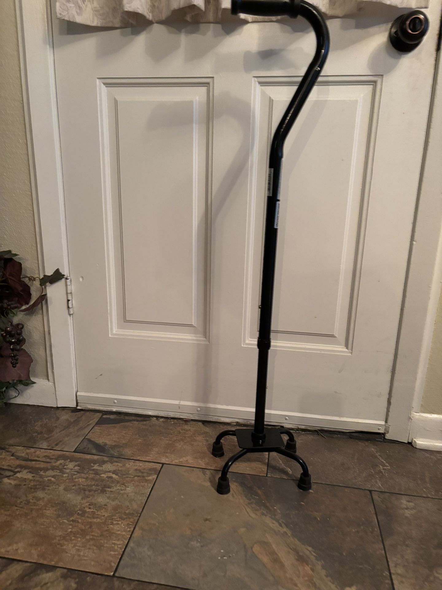 Medline Aluminum Quad Cane Lg Base 500lb Cap Black 1Ct