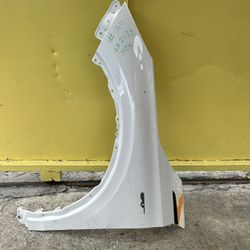 2021-2024 ACURA MDX LH FENDER 