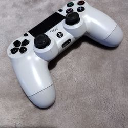 Basic Pick - PS4 Controller