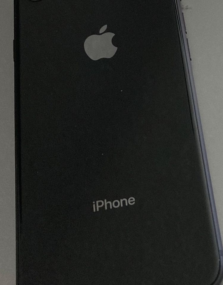 iPhone 8  Desbloqueado