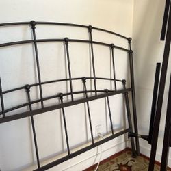 Queen Size Bed Frame, Iron 