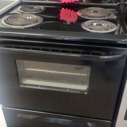 Frigidaire Range Stove Oven ELECTRIC WORK GREAT CONDITIONS DELIVERY AVAILABLE 