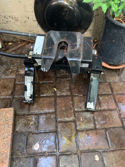 Goose neck hitch 18,000 lbs