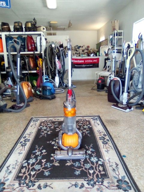 Vacuum Cleaner