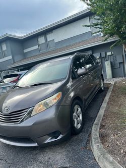 2015 Toyota Sienna