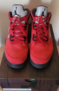 Raging Bull 5 Size 9.5