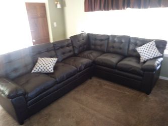 2 psc Sectional(New)