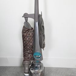 Kirby Sentria II - With Accessories And Shampoo System 