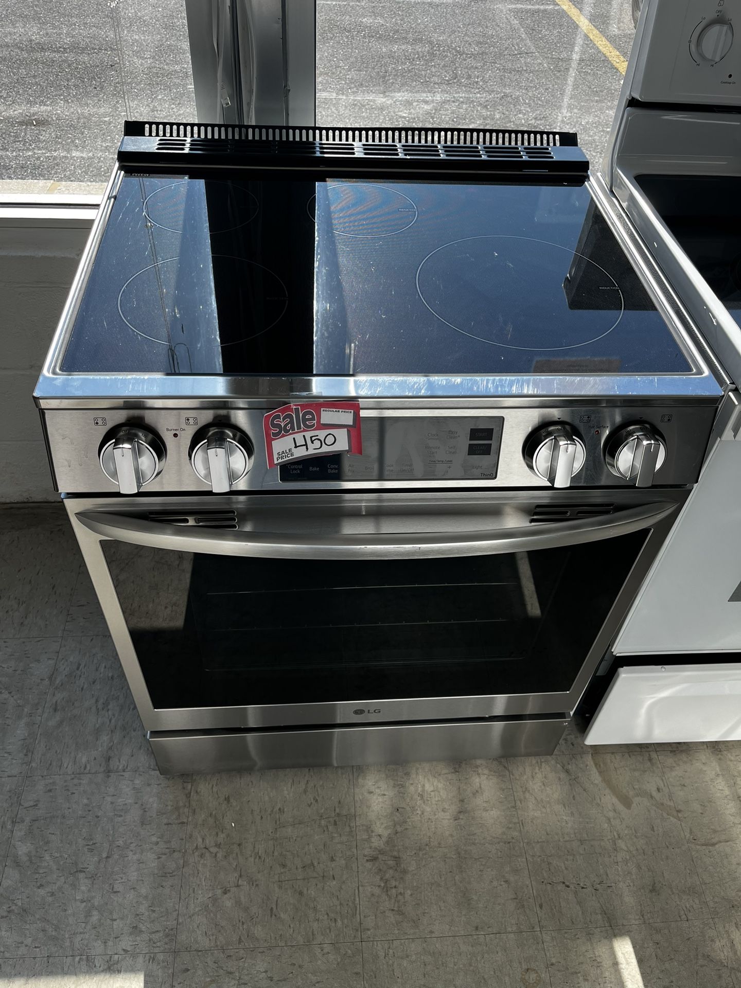 LG 30”in Slide-in Induction 4-Burners In Electric Range Stainless Steel