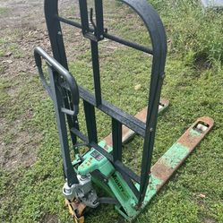 Pallet Jack 