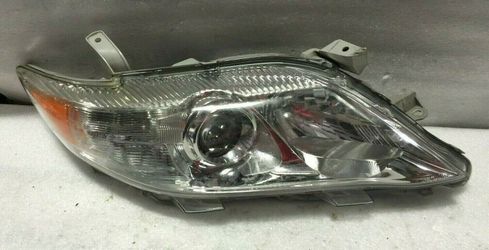 11 12 13 14 15 16 17 18 19 2011 2012 2013 2014 2015 2016 2017 2018 2019 TOYOTA SIENNA RIGHT PASSENGER HEADLIGHT HEAD LIGHT LAMP HEADLAMP OEM