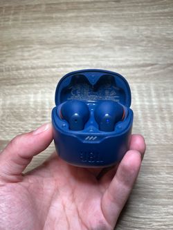JBL Tune Buds Wireless Bluetooth Earbuds
