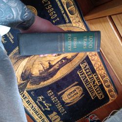 1000 Years Of Irish Poetry By."Kathleen Hoagland"