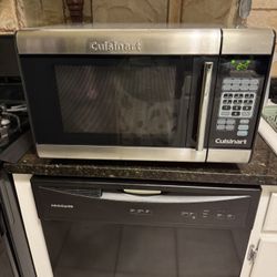  Cuisinart 1-cu ft 1000 -Watt Countertop Microwave ( Stainless steel )