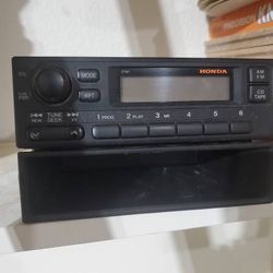 Honda CRV radio