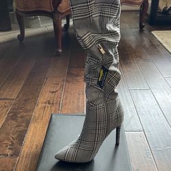 New Fashion Nova Thigh High Boots - Size 6.5