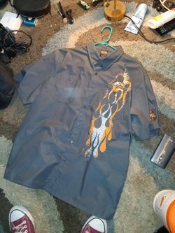 Vintage Harley Davidson Screaming Eagle Button Up