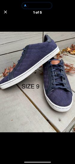 Navy Blue Cole Haan Size 9 $40