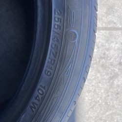 Used Tires 255/45/19