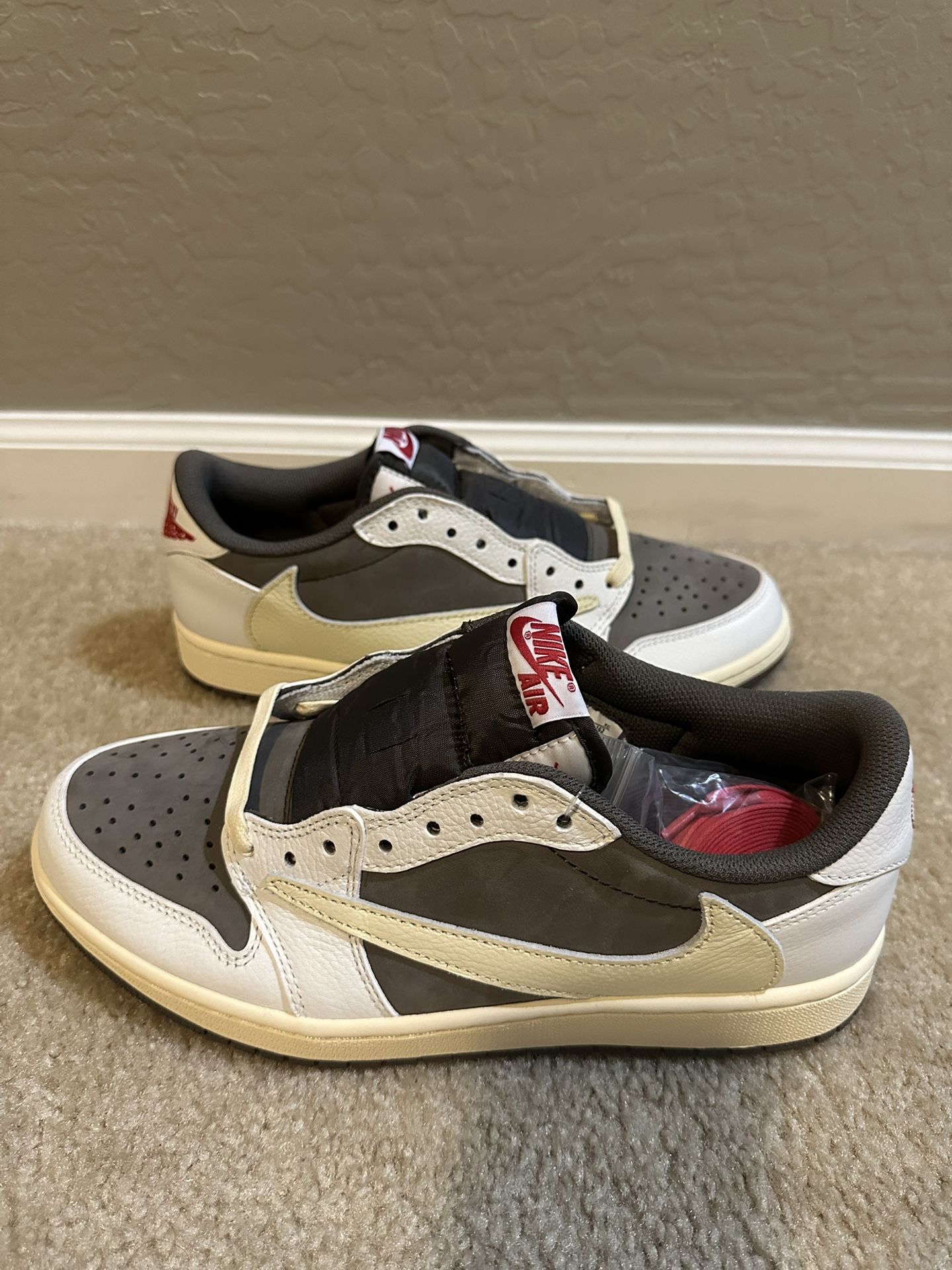 Brand New Travis Scott X Air Jordan 1 Retro Low OG Reverse Mocha Men’s Size 9.5