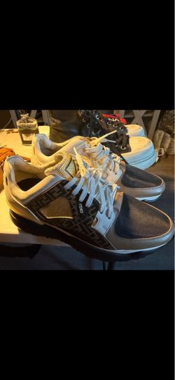 Fendi Low-Top Sneakers