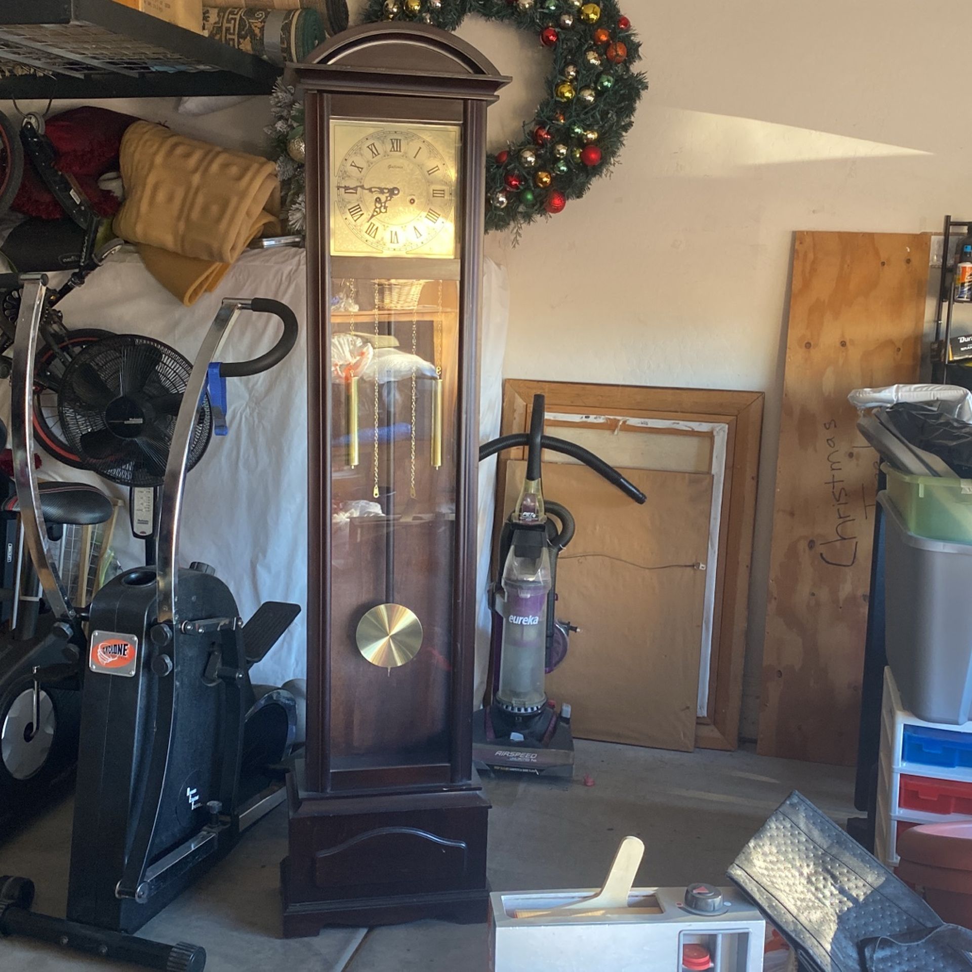 Father Clock Good Working