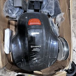 NEW!!  Husqvarna Automower® 115H Robotic Lawn Mower, Small – Medium Yards (0.4 Acres)