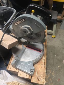 Delta 10" saw