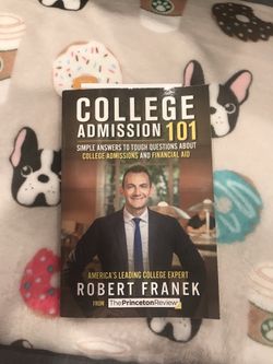 Helpful College Admissions Guideline book