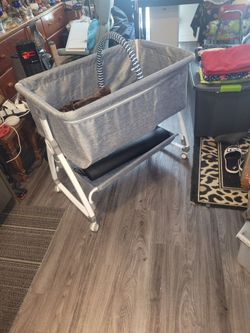Bedside bassinet