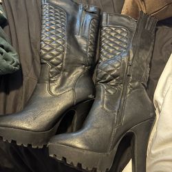 Sheik boots bought for a costume size 6