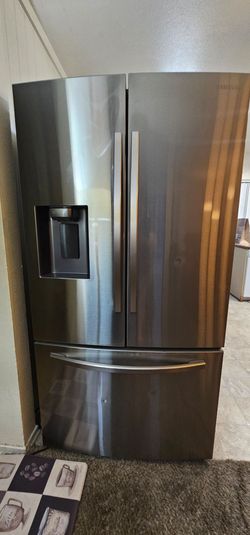 Samsung 3 doors fridge, bottom freezer