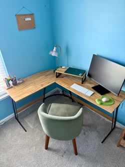 L-Shaped Customizable Office or Gaming Desk with Monitor Stand