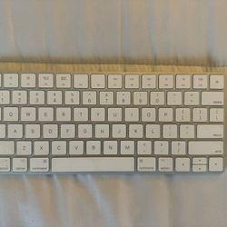 Apple Wireless Keyboard