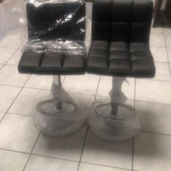 New  Stools. $ 130 For 2