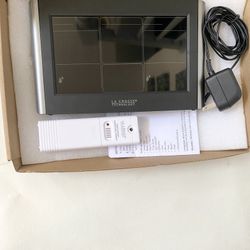 La Crosse Technology Weather Station with Customizable Alerts, Weather Forecast, Temperature, Dew Point, Humidity, Time, Heat Index, Large Display, Ad