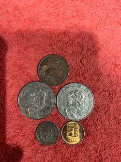Set 5  Mexicans coins 1 cent 1930/20 cents 1944/5 pesos 1974/1976/20 cents 1983