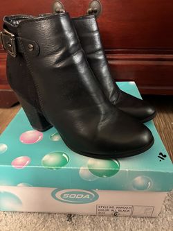 Ankle boots size 6.5