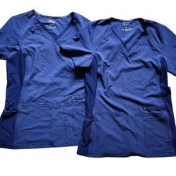 Cherokee Scrub Tops Small