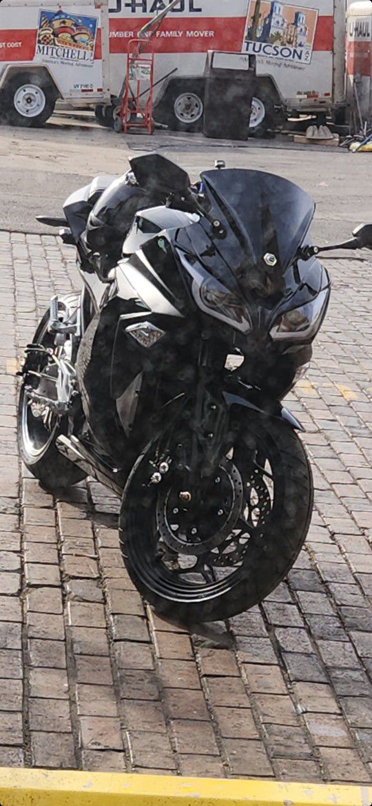 2022 Electric motorcycle Kawasaki ninja