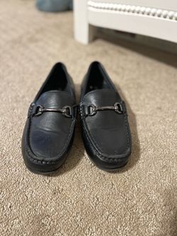 Boys Steve Madden dressing shoes size 13