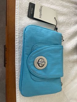 Baggallini Belfast Mini Crossbody Wristlet Bag
