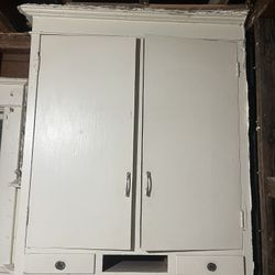 Free Antique 1913 Cabinet 