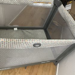 Graco Pack 'n Play Playard