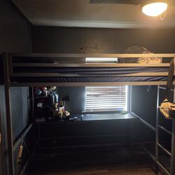 Full size loft bed
