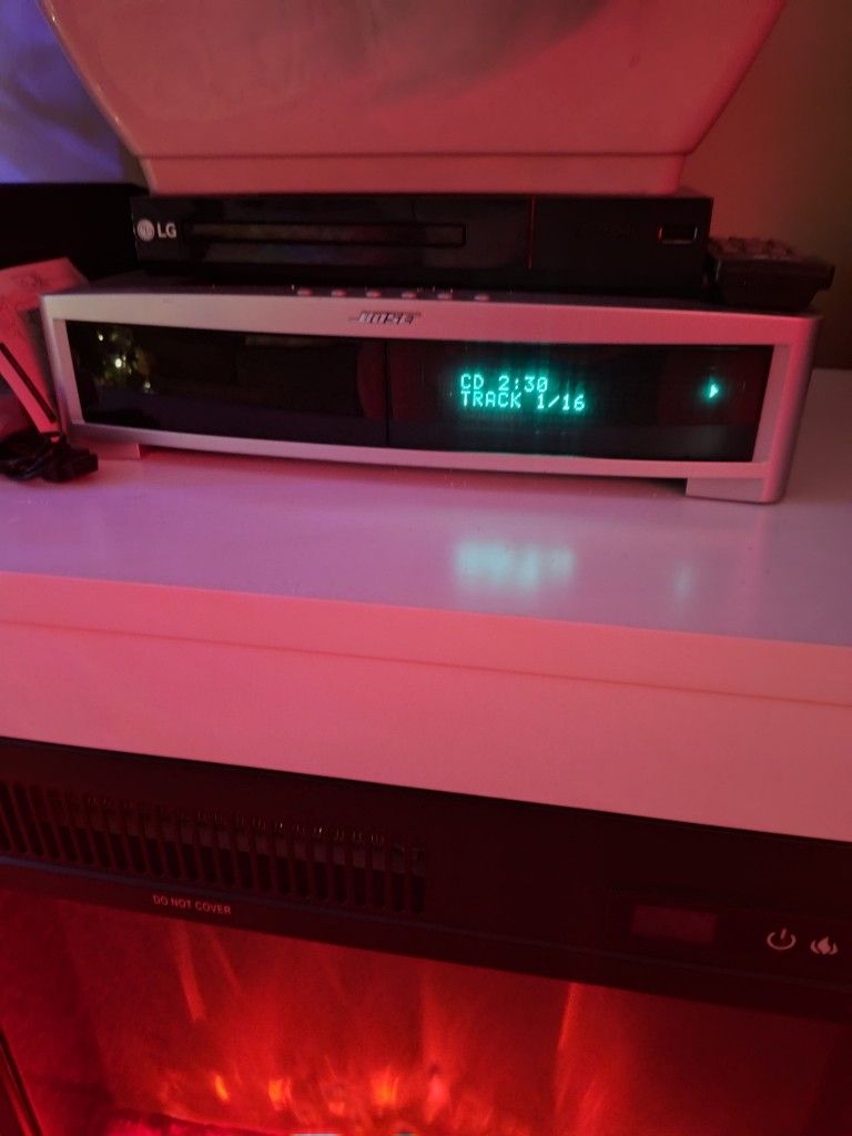 Bose CD 2500 Wats Little Use