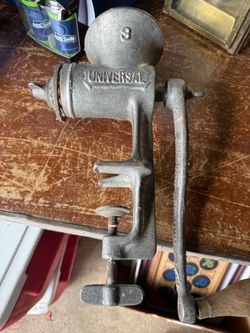 Meat grinder