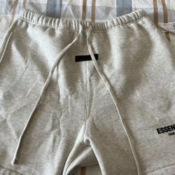 FEAR OF GOD ESSENTIALS SS22 NWT Light Oatmeal Fleece Letters Drawstring Shorts - BRAND NEW