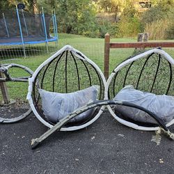 Hanging Chairs 