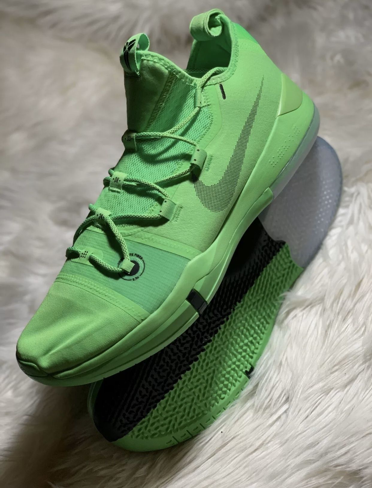 kobe ad green strike